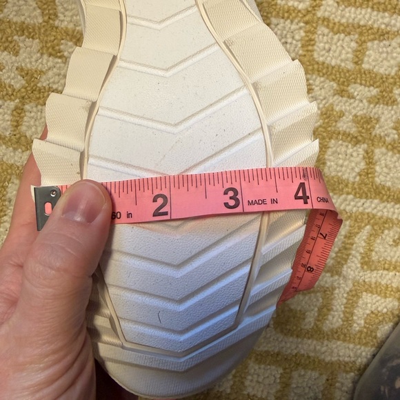 Sorel Women's ONA 718 Mid Sneaker shoe in the "Chalk, Hyper Blue" colorway - Picture 11 of 11